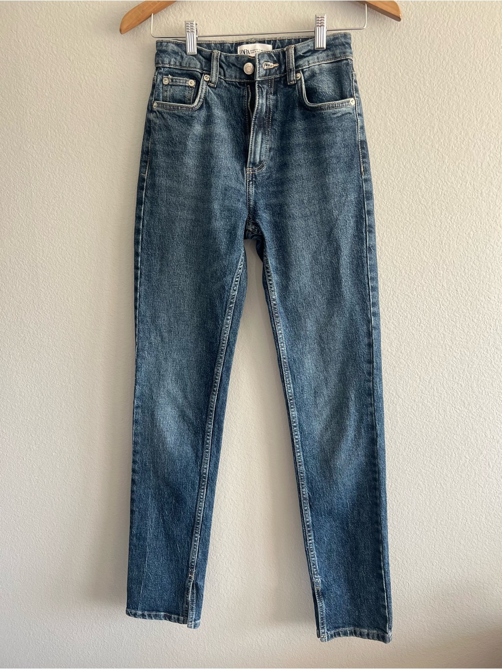 Zara Light Blue High-Rise Denim Jeans Size 2